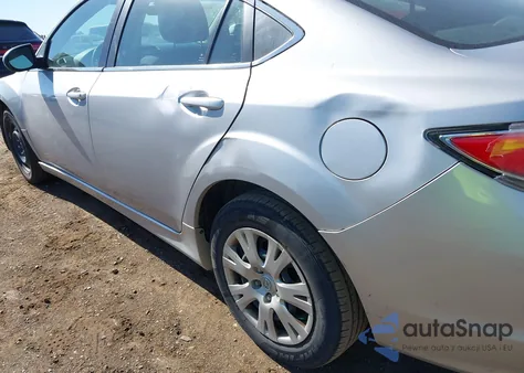 2012 Mazda Mazda6 I Sport z USA, uszkodzony, nr VIN 1YVHZ8BH8C5M07978